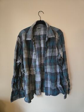 Eddie Bauer Teal and Gray Plaid Lightweight Shirt